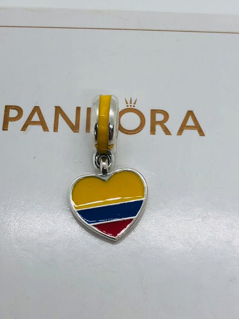 Pandora Colombia Flag Exclusive Heart Charm